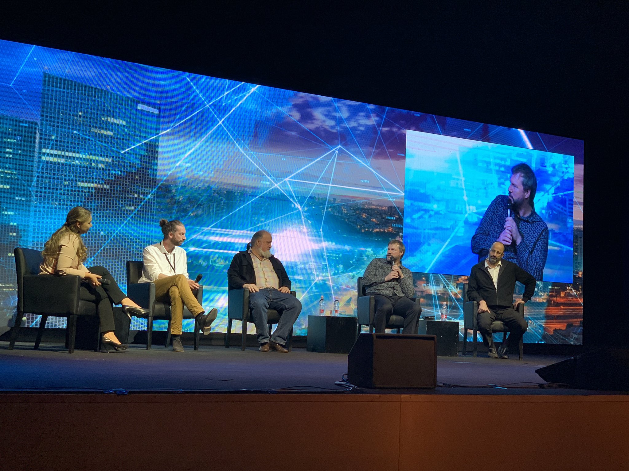 Nick Szabo: Central Banks May Turn to Cryptocurrency Reserves Over Gold Nick Szabo: Central Banks May Turn to Cryptocurrency Reserves Over Gold
