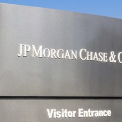 JPMorgan Says Investors Can Put 1% of Their Portfolios in Bitcoin Despite Calling It a Poor Hedge