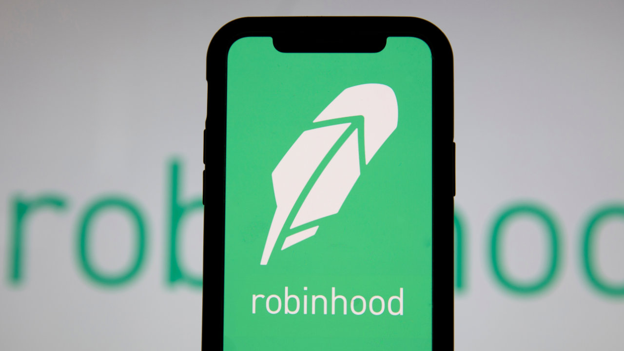 Robinhood on Listing More Cryptocurrencies: 'It's Important That We Get a Bit More Clarity From Regulators'
