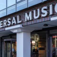 Universal Music Group Partners With Curio — Entertainment Giant Plans to Use NFT Platform for Labels, Recording Artists