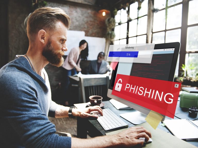 Cryptonite Browser Extension Protects You From Phishing Sites and Fake Profiles
