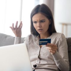 User Reports Reveal Visa and Mastercard Outages During the Holidays