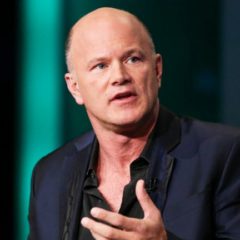 Novogratz: Dangerous Time to Be in Stocks, Bitcoin Has More Upside Than Gold