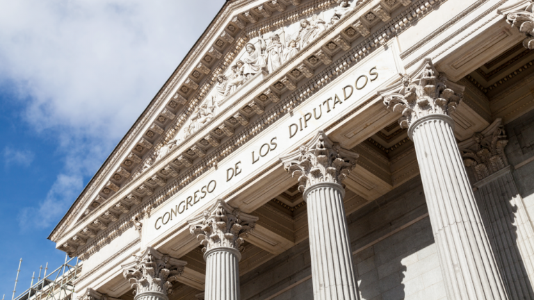 Bitcoin for Spain’s Congress: 350 Spanish Parliament Members Receive BTC