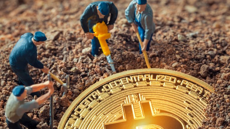 Despite Bitcoin's Price Highs, Onchain Data Shows BTC Miners Are Not Spending More Than Usual
