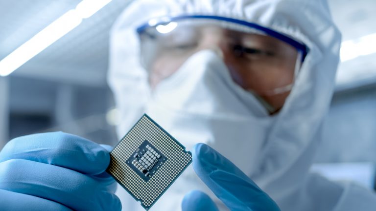 Bitcoin Miners Strain Under Semiconductor Supply Crunch, Second-Hand Mining Rig Prices Soar