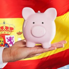 Spanish Tax Authority Issues 14,800 Warning Letters to Cryptocurrency Holders