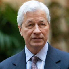 JPMorgan Boss Jamie Dimon Personally Advises People to ‘Stay Away’ From Cryptocurrency