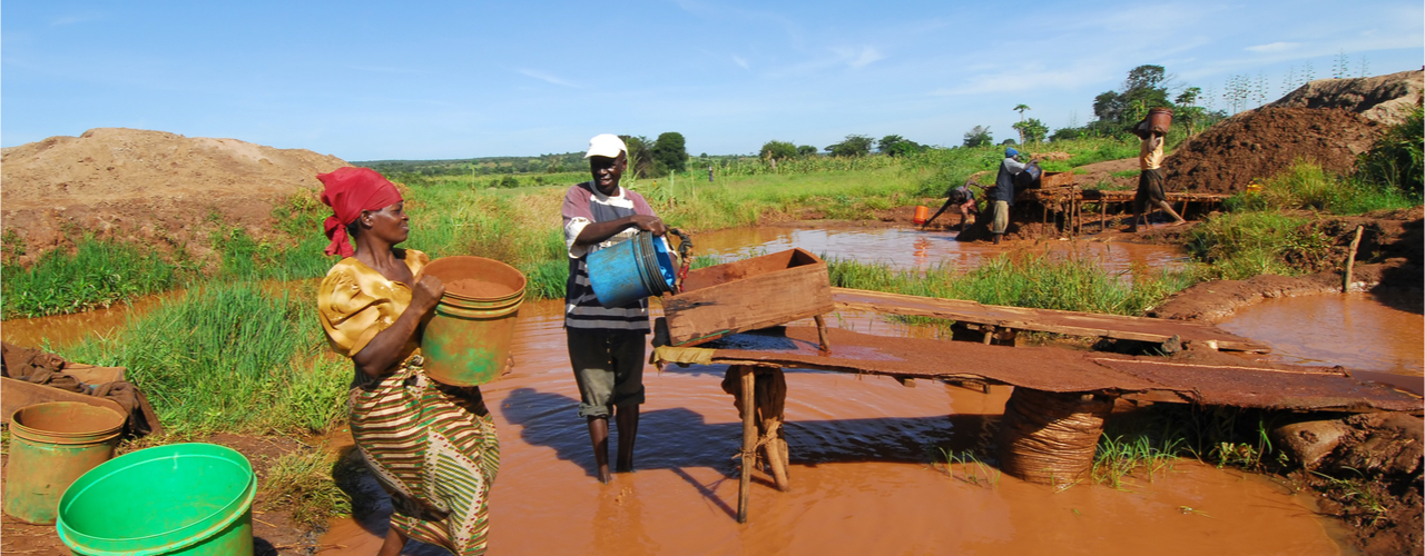 Comparing the True Costs of Gold Mining in Africa With Those of Bitcoin Mining Comparing the True Costs of Gold Mining in Africa With Those of Bitcoin Mining