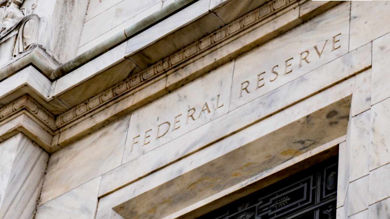 Economist Predicts the Fed's Response to Inflation Will Push Crypto Higher