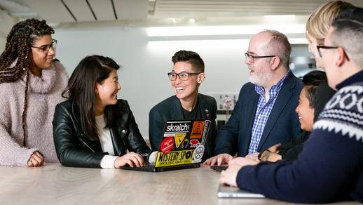 Teamwork starts with communication Teamwork starts with communication