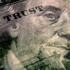 Strategists: US Dollar’s Reserve Currency Status Eroding at ‘Alarming Pace’