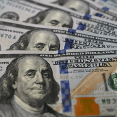 Dollar-Based Stablecoins Pose Greater Threat to Euro, Italian Economy Minister Says