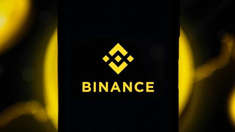 Binance Under Fire as Senators Probe Trump Crypto Ties