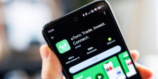 Etoro Prices Upsized IPO at $52 Per Share, Set to Begin Trading on Nasdaq