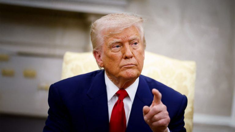 Trump Calls NATO to Impose up to 100% Tariffs on China to End Russia's Conflict