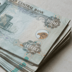 UAE’s Zand Bank Wins Approval to Launch Dirham‑Backed Stablecoin