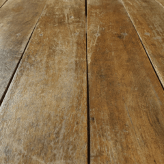 A Treasure Hunter Pulled Up the Floorboards of an Old House and Found $46,000 in Cash From the 1950s