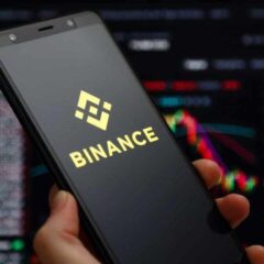 Two Binance Workers Held at UAE Airports Amid Fraud Inquiries