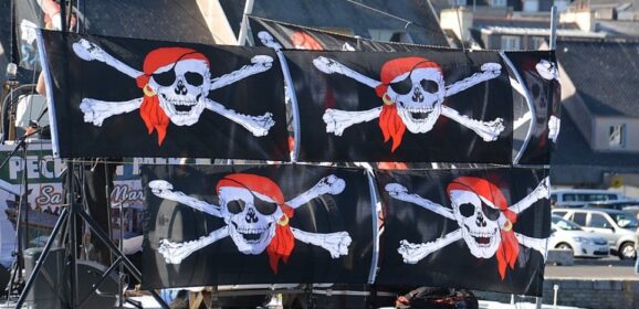 Hollywood’s UK “Omnibus” Pirate Site Blocking Order Surfaces Through Cloudflare