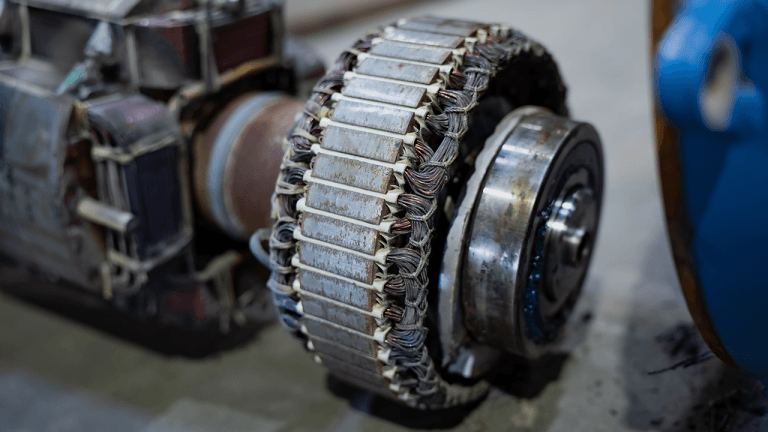 Motor